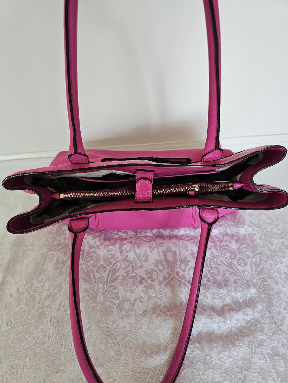 Kate Spade Rosa Mount Pink Leather Tote with Black Trim and Patent Leather Bow - Picture 5 of 16